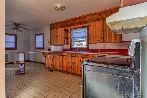 103 Tilson Avenue Hampton Tn 37658, Hampton, TN 37658 photo 13
