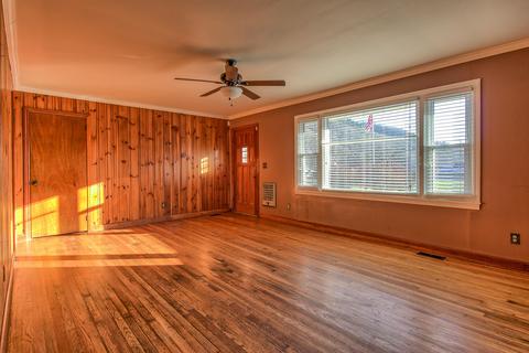 103 Tilson Avenue Hampton Tn 37658, Hampton, TN 37658 photo 14
