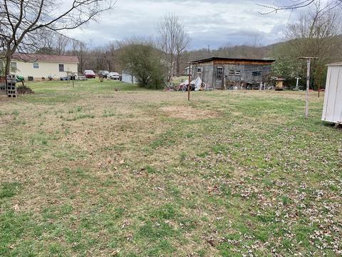 109 Roberts Street Erwin Tn 37650, Erwin, TN 37650 photo 4