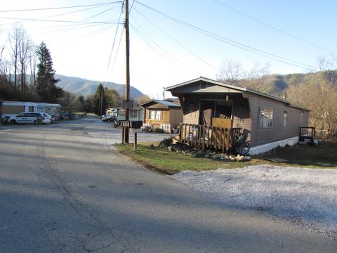 104 Nave Drive, Hampton, TN 37658 photo 20