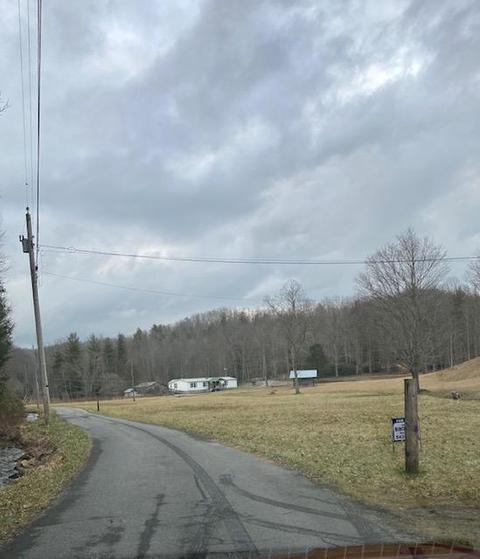 233 Falls Road Hampton Tn 37658, Hampton, TN 37658 photo 22