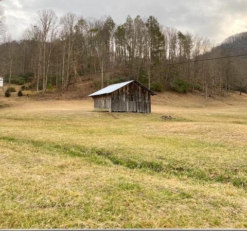 233 Falls Road Hampton Tn 37658, Hampton, TN 37658 photo 4