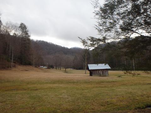 233 Falls Road Hampton Tn 37658, Hampton, TN 37658 photo 11