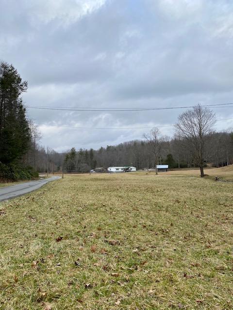 233 Falls Road Hampton Tn 37658, Hampton, TN 37658 photo 16