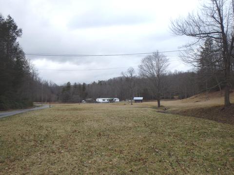 233 Falls Road Hampton Tn 37658, Hampton, TN 37658 photo 6