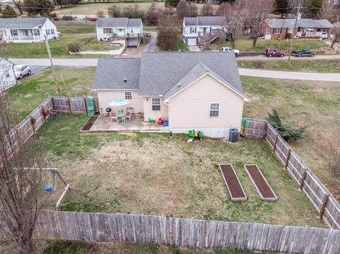 114 Skyview Drive Greeneville Tn 37745, Greeneville, TN 37745 photo 2