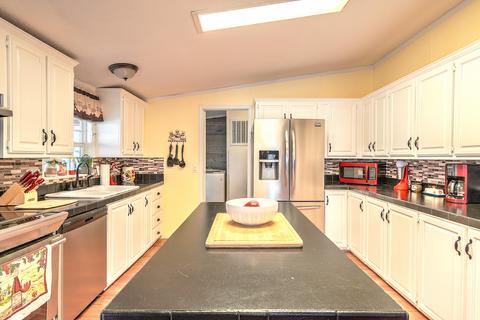 1103 Riddle Road Erwin Tn 37650, Erwin, TN 37650 photo 28