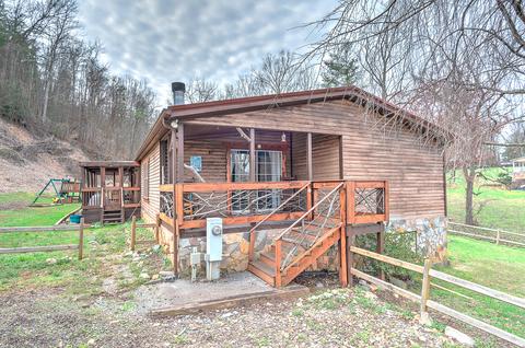 1103 Riddle Road Erwin Tn 37650, Erwin, TN 37650 photo 10