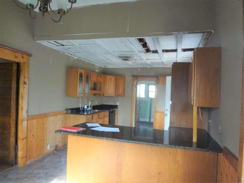 402 N Elm Avenue Erwin Tn 37650, Erwin, TN 37650 photo 4