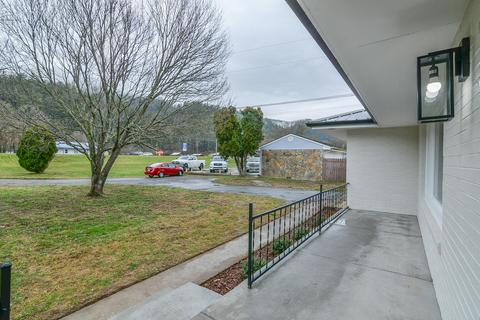 3207 Temple Hill Road Erwin Tn 37650, Erwin, TN 37650 photo 5