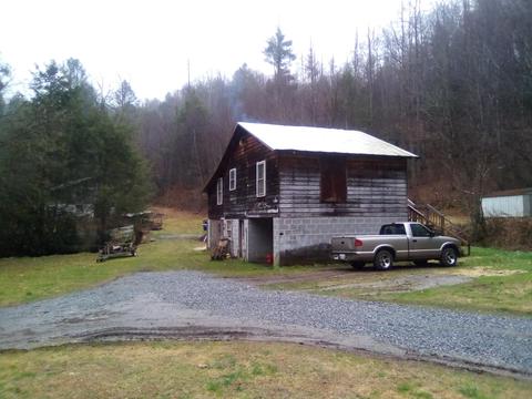 363 Piney Grove Road Hampton Tn 37658, Hampton, TN 37658 photo 2