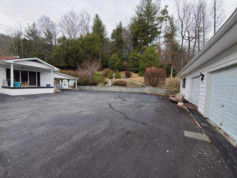 102 Pitt Road Spruce Pine Nc 28777, Spruce Pine, NC 28777 photo 8
