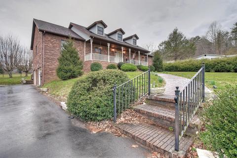 210 Greenbriar Drive Hampton Tn 37658, Hampton, TN 37658 photo 4