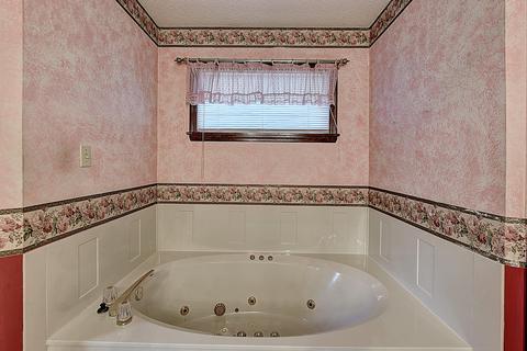 210 Greenbriar Drive Hampton Tn 37658, Hampton, TN 37658 photo 34