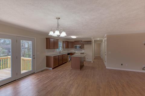 2116 E 4th Avenue Big Stone Gap Va 24219, Big Stone Gap, VA 24219 photo 6