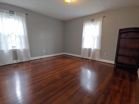 220 Douglas St Bristol Va 24201, Bristol, VA 24201 photo 3