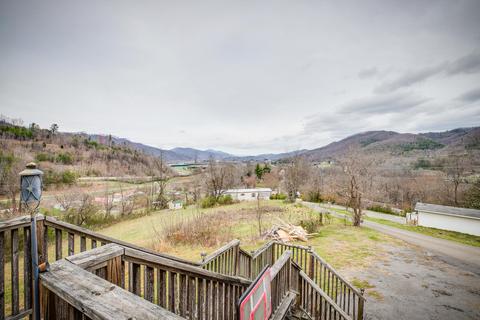 135 Tolley Ln Lane Na Erwin Tn 37650, Erwin, TN 37650 photo 29