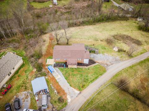 135 Tolley Ln Lane Na Erwin Tn 37650, Erwin, TN 37650 photo 35