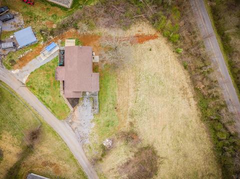 135 Tolley Ln Lane Na Erwin Tn 37650, Erwin, TN 37650 photo 36