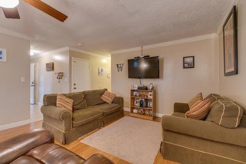 135 Tolley Ln Lane Na Erwin Tn 37650, Erwin, TN 37650 photo 9