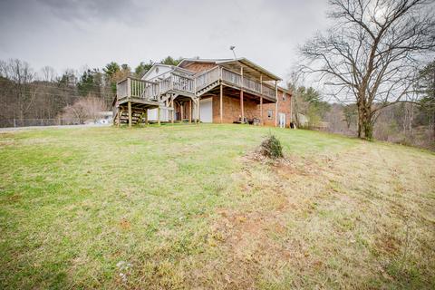 135 Tolley Ln Lane Na Erwin Tn 37650, Erwin, TN 37650 photo 31