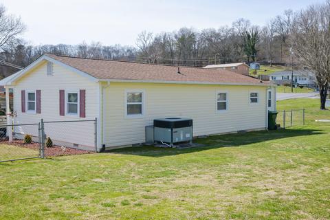 136 Cedar Road Bristol Tn 37620, Bristol, TN 37620 photo 5