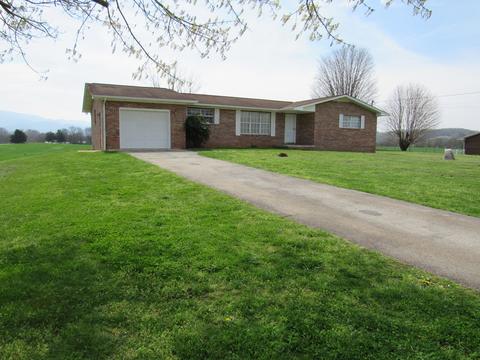 304 Lester Snapp Road Limestone Tn 37681, Limestone, TN 37681 photo 2