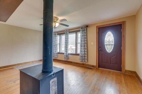 3261 Gap Creek Road Hampton Tn 37658, Hampton, TN 37658 photo 7