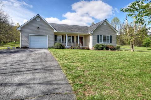 938 Diane Avenue Erwin Tn 37650, Erwin, TN 37650 photo 2