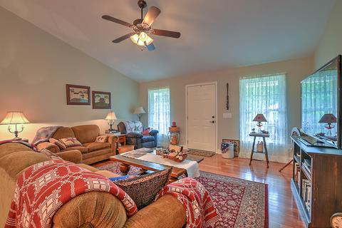 152 Cherry Lane Fall Branch Tn 37656, Fall Branch, TN 37656 photo 5