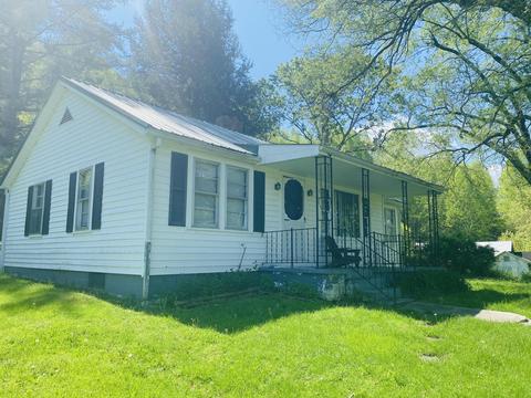 2044 Egan Road Big Stone Gap Va 24219, Big Stone Gap, VA 24219 photo 4