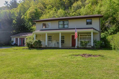 106 Wilson Rd, Erwin, TN 37650 photo 1