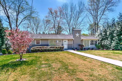 234 Allison Road Brevard Nc 28712, Brevard, NC 28712 photo 2