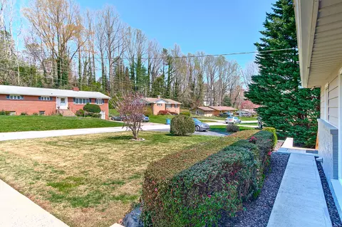 234 Allison Road Brevard Nc 28712, Brevard, NC 28712 photo 11