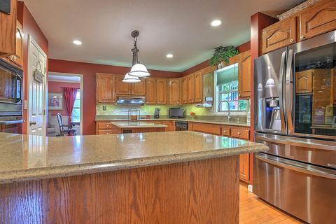 24 Capri Drive Greeneville Tn 37745, Greeneville, TN 37745 photo 17