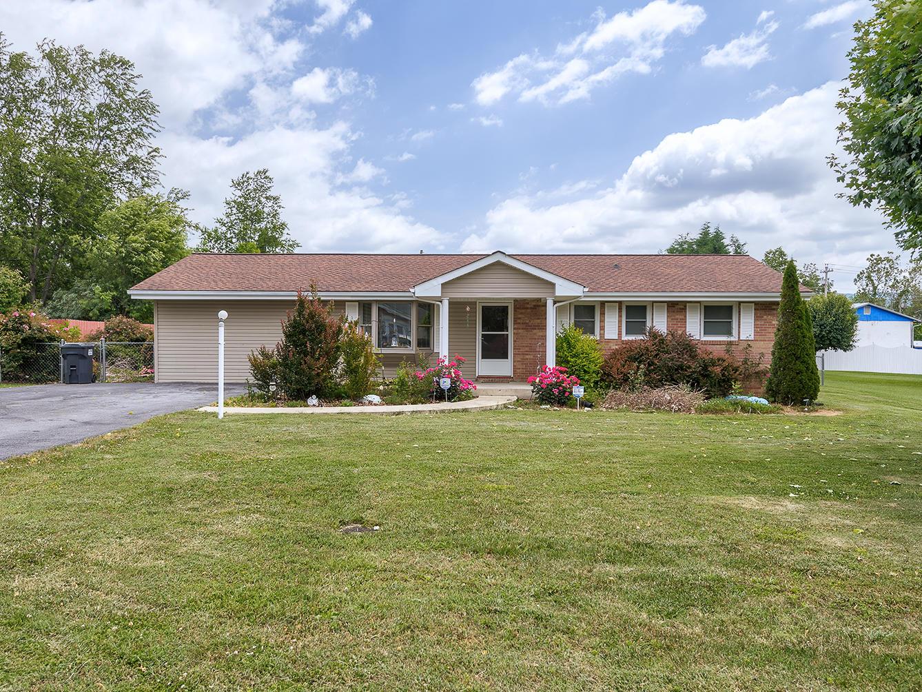 116 Green Valley Ln, Elizabethton, TN 37643 MLS 9908701