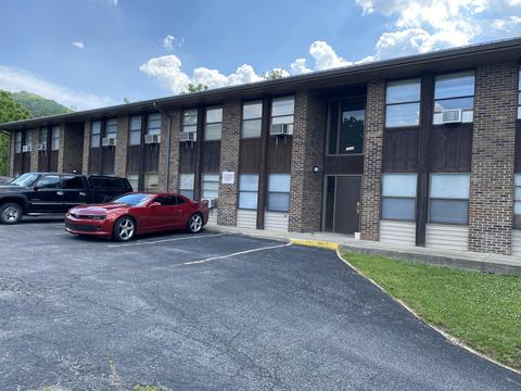 1237 Virginia Avenue Northwest, Norton, VA 24273 photo 1