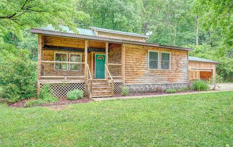 1019 Highway 321 Hampton Tn 37658, Hampton, TN 37658 photo 20