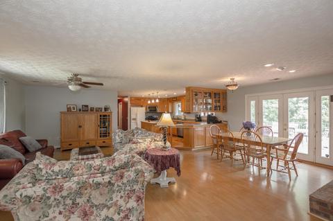 169 Townsend Road Fall Branch Tn 37656, Fall Branch, TN 37656 photo 8