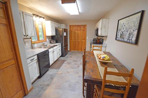 111 Cub Den Lane Hampton Tn 37658, Hampton, TN 37658 photo 25