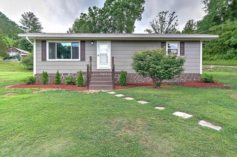 115 Bart Smith Road Hampton Tn 37658, Hampton, TN 37658 photo 1