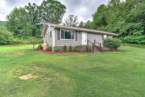 115 Bart Smith Road Hampton Tn 37658, Hampton, TN 37658 photo 5