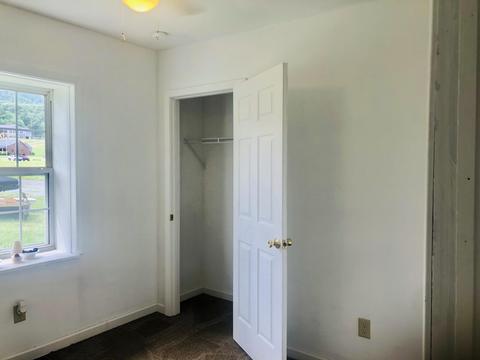115 Sawmill Road Hampton Tn 37658, Hampton, TN 37658 photo 21