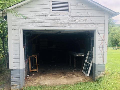 115 Sawmill Road Hampton Tn 37658, Hampton, TN 37658 photo 19