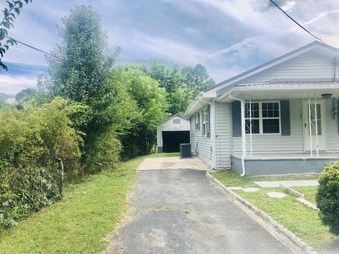 115 Sawmill Road Hampton Tn 37658, Hampton, TN 37658 photo 2