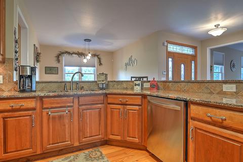 219 Glendale Road Limestone Tn 37681, Limestone, TN 37681 photo 9