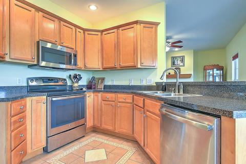 108 E Pointe Trace Greeneville Tn 37745, Greeneville, TN 37745 photo 10