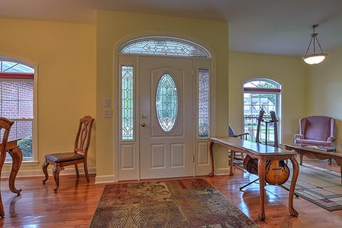 108 E Pointe Trace Greeneville Tn 37745, Greeneville, TN 37745 photo 3