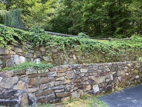 1412 Highway 321 Hampton Tn 37658, Hampton, TN 37658 photo 8
