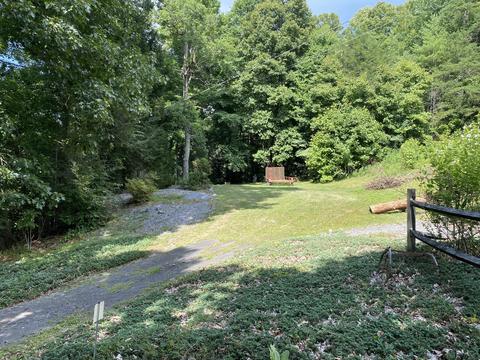1412 Highway 321 Hampton Tn 37658, Hampton, TN 37658 photo 11